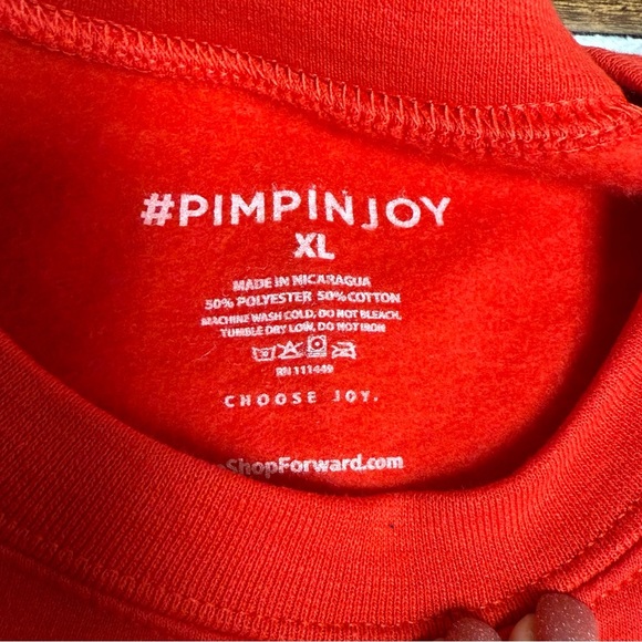 Red Pimpinjoy Y'all Sweatshirt size XL not worn at all - Picture 3 of 6
